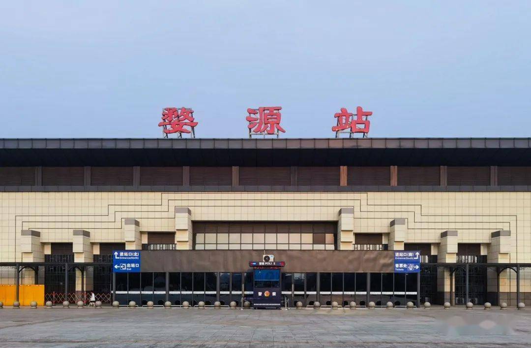 凈松恒溫恒濕機(jī)為婺源高鐵站安全營運保駕護(hù)航